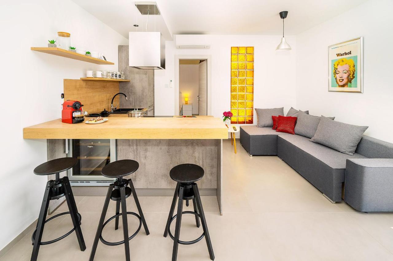 Apartment Veroeva Rukavac  エクステリア 写真